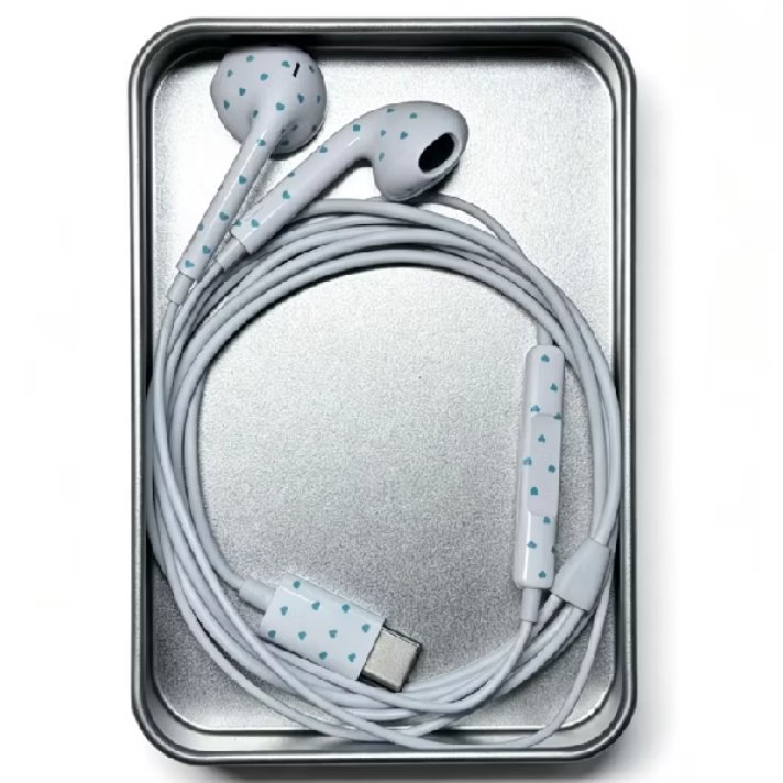 imjstayounggirl's tweet photo. edisi earphone kabel lagi, tapi kali ini bermotif polkadot woy‼️😭

sini merapat yang naksir banget sama earphone polkadot begini! 😍☝🏻 https://t.co/SWT3RnYngP