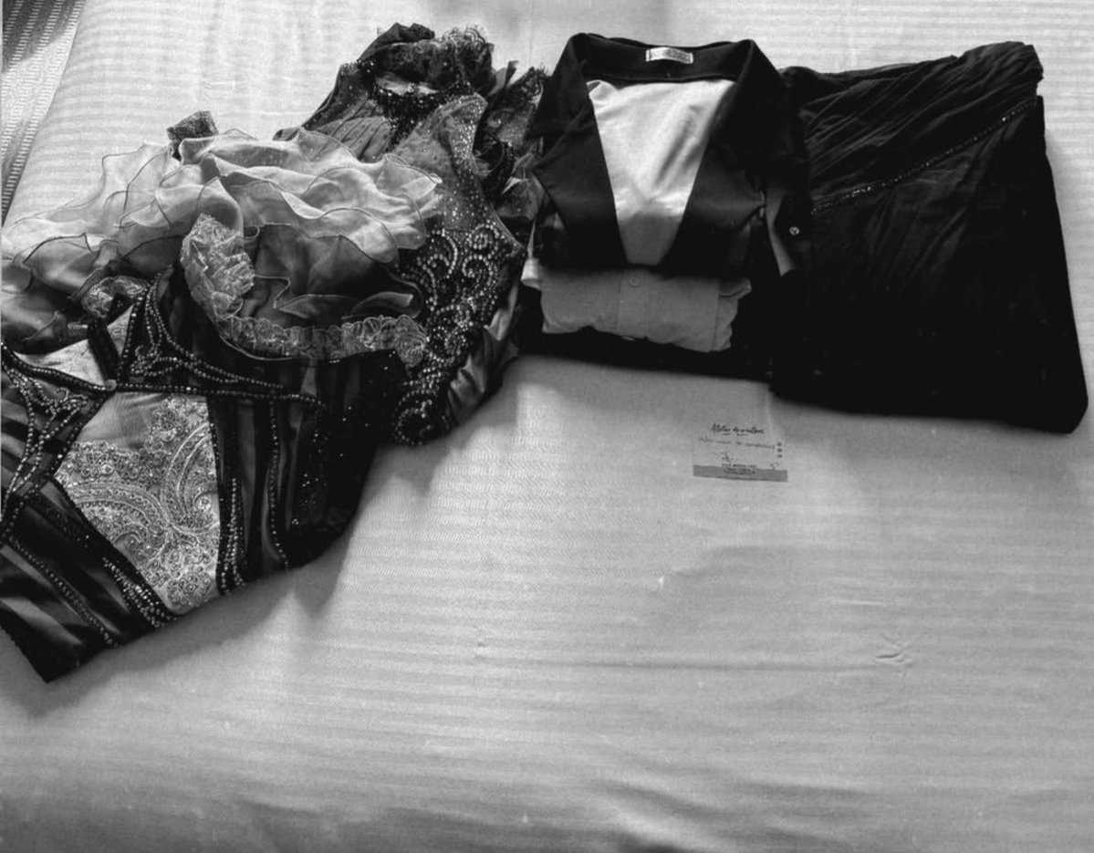 LBUpdates's tweet photo. "Merci ❤️ @ASTRAEEcouture " 

📸 Geoffrey's Instagram story https://t.co/JiDmyVMXGD
