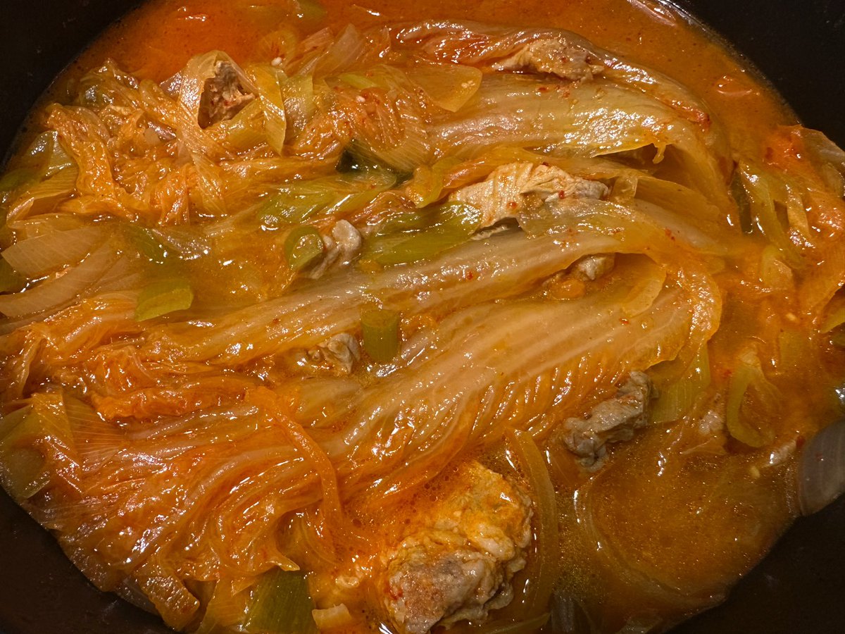 maplerakko's tweet photo. 저녁에 김치찜을 만들었어요😋
#おうちごはん
#キムチチム https://t.co/K3jWIMM3PQ