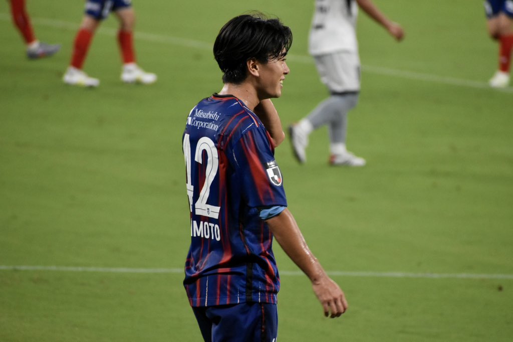 li42ke_'s tweet photo. 安斎くんのヘディングゴール後のけんとɞ̴̶̷̥⩊ɞ̴̶̷̥
照れ笑い？みたいな感じのなんとも言えない表情しててめちゃ可愛かった💕💘💕💘
2アシスト本当にうれしい😭🫶
#橋本健人 https://t.co/20mjACWp59