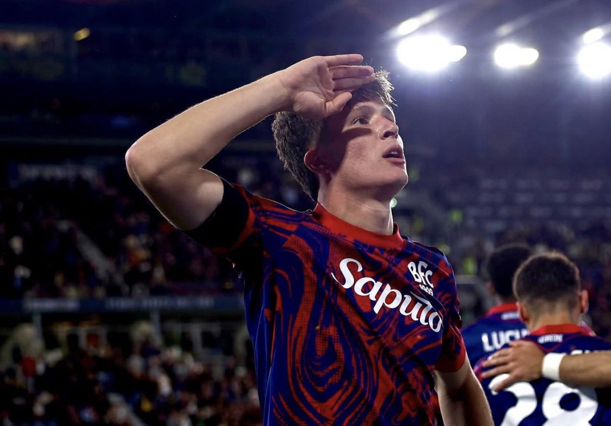 FabrizioRomano's tweet photo. 🚨🟡🔵 Parma agree deal to sign Giovanni Fabbian from Fiorentina on paid loan with €14m buy option clause not mandatory. https://t.co/CjHC82yQFx