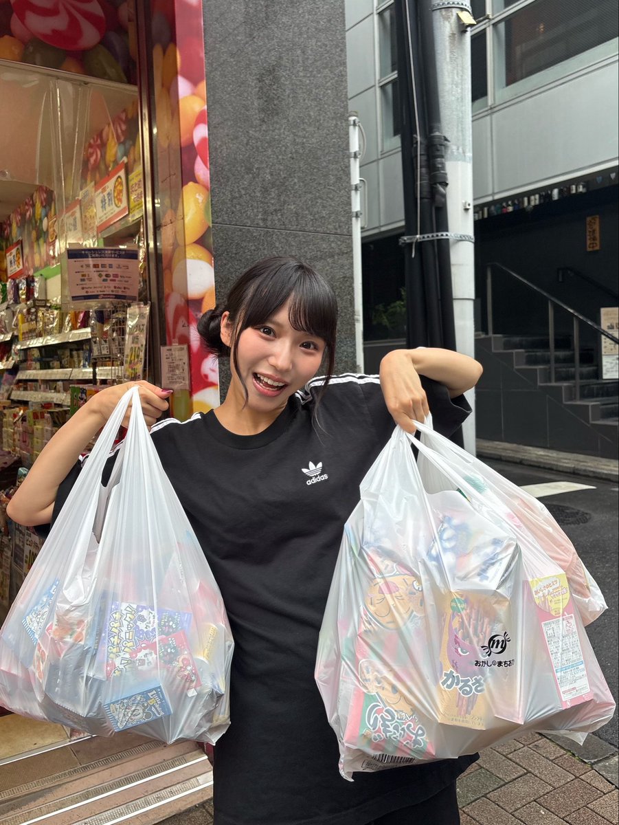ACO_whsp's tweet photo. これが大人買い #ホワスピ https://t.co/kCiCSbLV0m