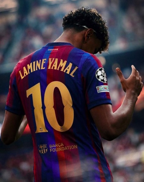 LamineYamalFC__ tweet picture