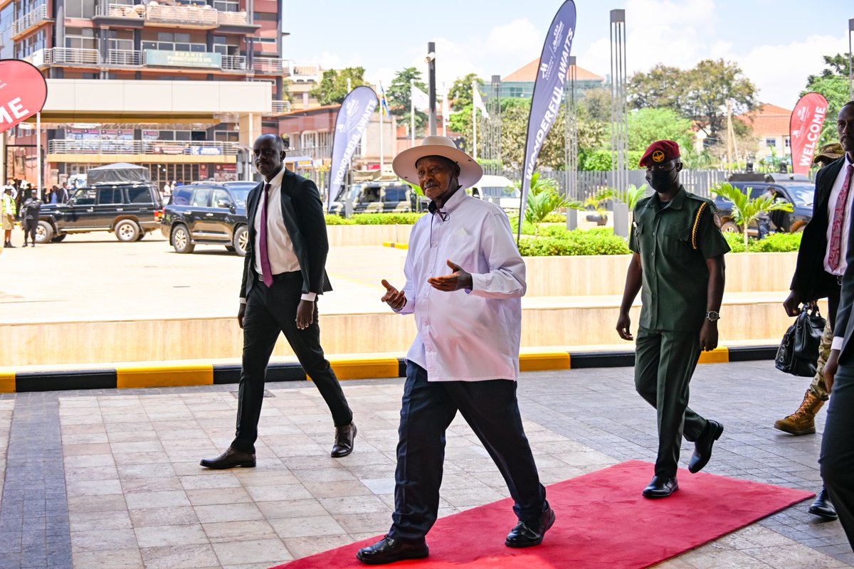 StateHouseUg's tweet photo. President @KagutaMuseveni is at the Kampala Marriott Hotel, where he has officially opened the five-star establishment. https://t.co/w0Ibo583qb