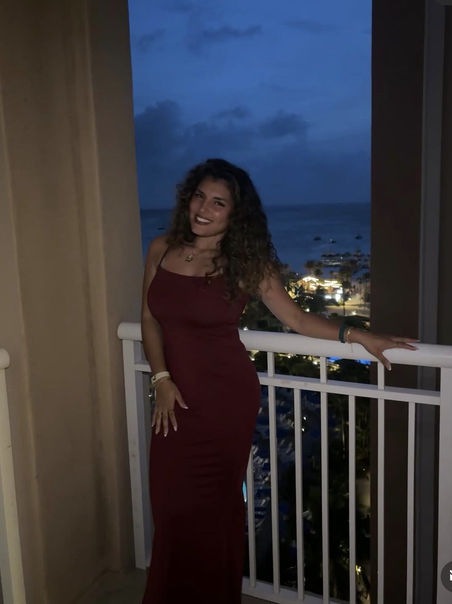 buttjsoshdkebd's tweet photo. Which slut would u breed first?
Dm me for all their @‘s hehe
#wankchat #irl #cuck #nolimits #teenageer https://t.co/4I0xCatsRz