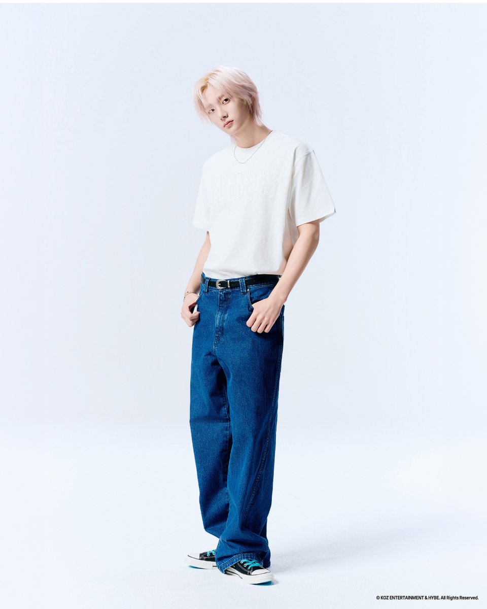 atmos_pink's tweet photo. CONVERSE × BOYNEXTDOOR × atmos pink

世界中で注目を集めるグローバルボーイグループ・BOYNEXTDOORと、スニーカー史に残るモデルを多数輩出している CONVERSE、そしてストリートカルチャーを発信し続けるatmos pinkのコラボレーションが実現✨

@BOYNEXTDOOR_JP
@CONVERSE_Japan

シューズ・アパレル共に現在atmosオンラインショップにて予約受付中！
🔗https://t.co/eYjfHTLxHd

#atmospink #CONVERSE #BOYNEXTDOOR #BND