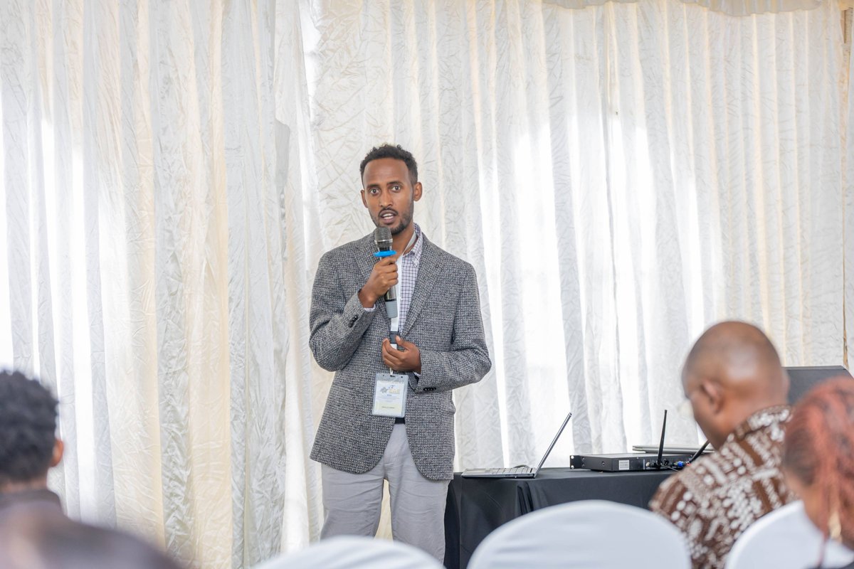 ReliAfrica's tweet photo. PARALLEL SESSION: Transforming TVET Systems for Future-Ready Skills and Employment.

The presentation assessed the historical evolution, current status, and future needs of Somalia’s TVET system.

#EACREC2026 #CommitmentsToImpact https://t.co/TvjaRL7FN2