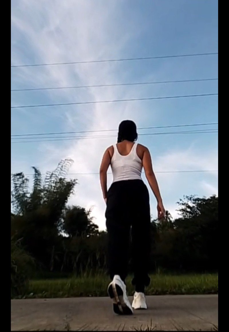 NORI0911IRON's tweet photo. The hardest walk is walking alone.,,But it's also the walk that makes you strongest... 💪❤️ https://t.co/xZUHyp9uNi