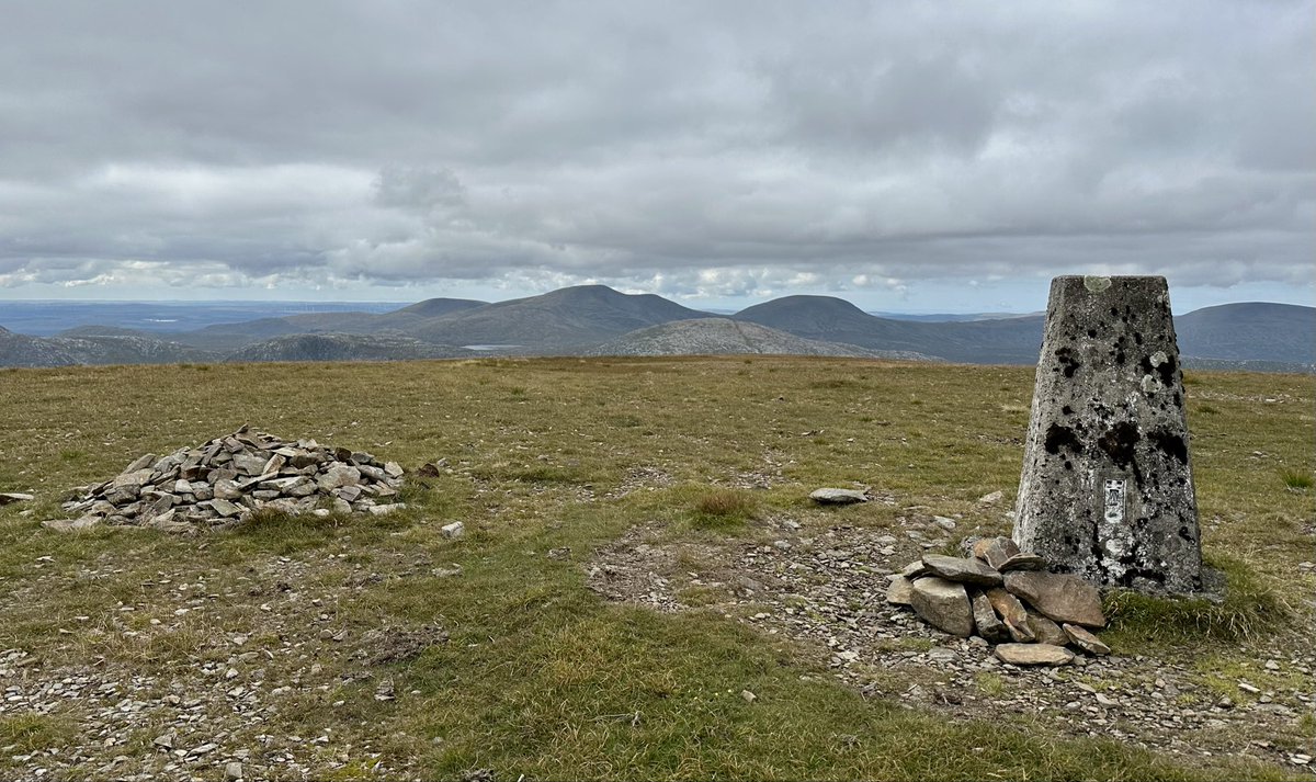 MunroMoonwalker's tweet photo. Three #Galloway #Corbetts in 2 days - Corserine, Cairnsmore of Carsphairn and Shalloch on Minnoch #scotland https://t.co/fA0K79vB0D