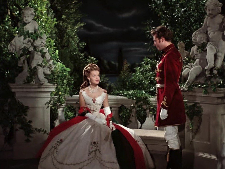 corleonedaria's tweet photo. romy schneider and her gorgeous dresses in ‘sissi’ trilogy 💗 https://t.co/tRwYcRp2Ak