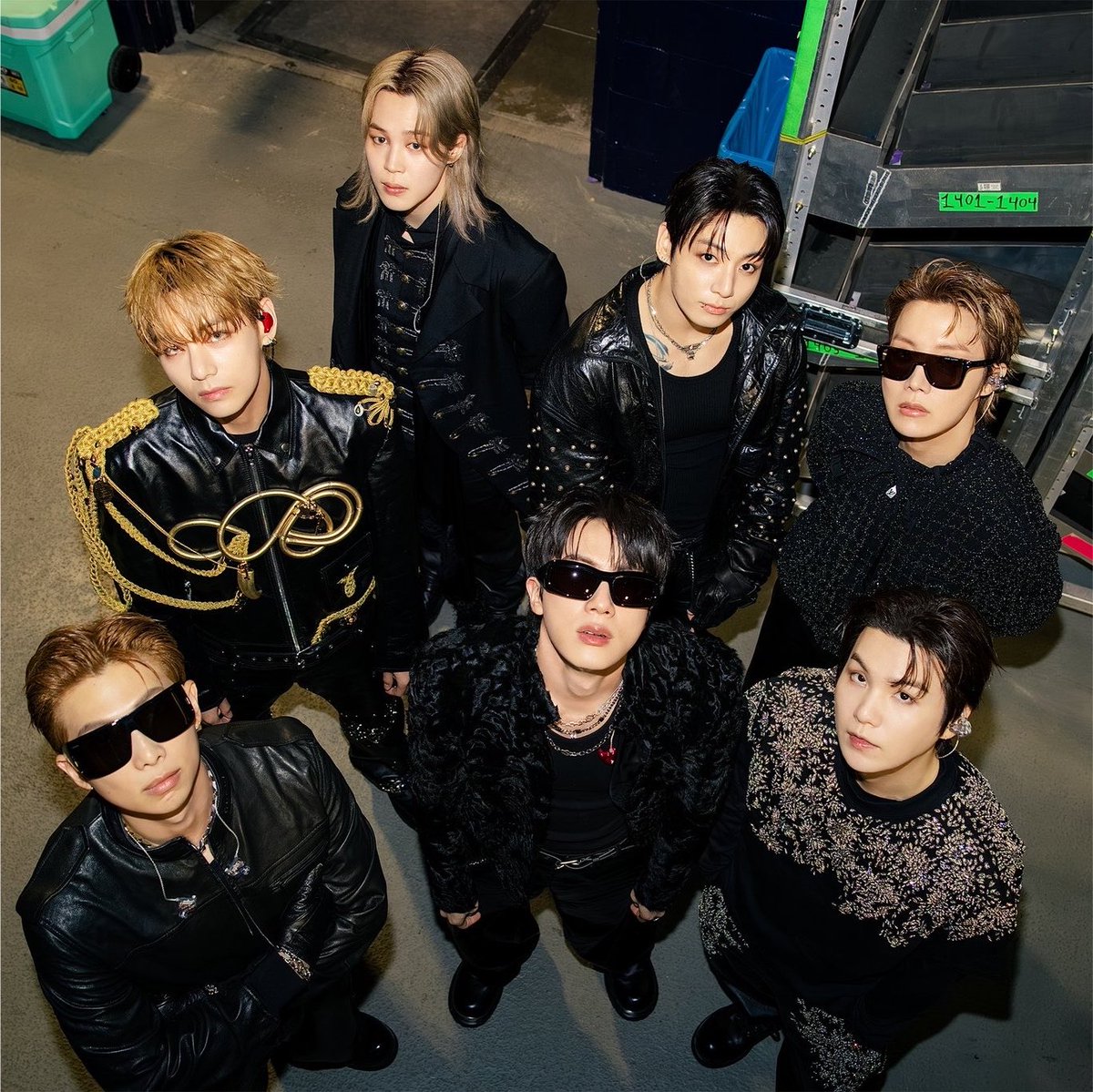bblackjin's tweet photo. 📣#อาร์มี่ชวนโหวต ช่วยกันกระจายข่าว ด่วนๆ📣

มาสมัครเป็น MAMA SUPER FAN กันค่ะอาร์มี่ เพราะจะมีสิทธิ์โหวตเลือกศิลปินที่จะได้เข้าชิงรางวัล FANS’ CHOICE

🗓️ปิดโหวต 6 ก.ย. 26 | เวลา 21:59 น.
⏰ตัดรอบทุก 22:00 น.
📍อัปเดตอันดับทุก 6 ชั่วโมง
📌จำกัดโหวตได้ 1 อุปกรณ์ต่อ 1 แอค
🗳️โหวตในแอป Mnet Plus 
🔗 https://t.co/G5NHBuCeII

— วิธีโหวต���นเมนชั่น —