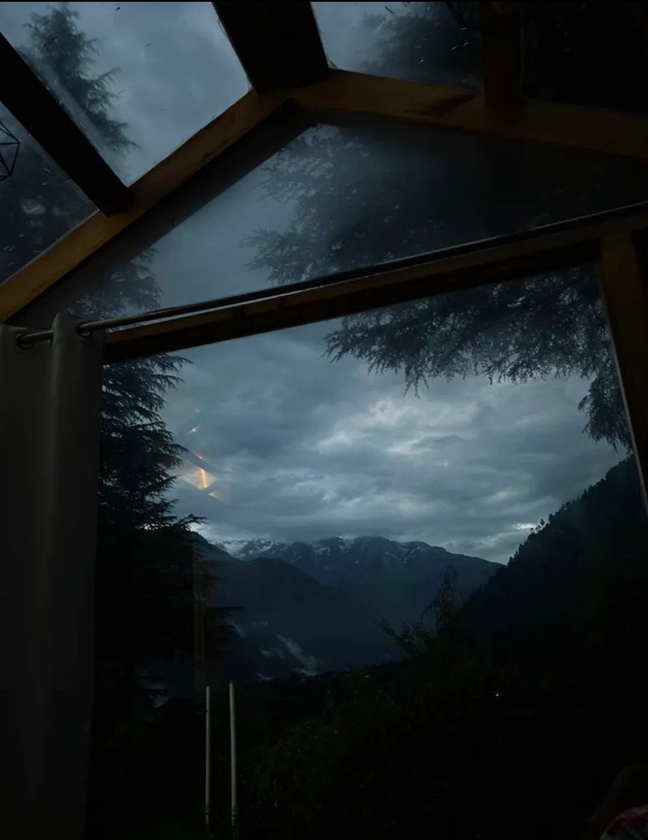 spooky_nature's tweet photo. my kind of sky https://t.co/H1KQHwDS6V