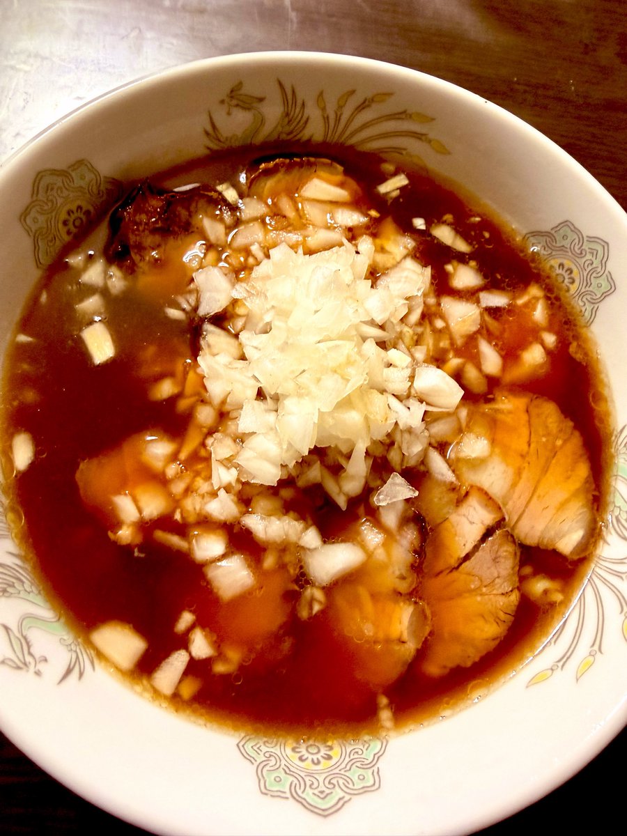 hide1801's tweet photo. 手作り竹岡式ラーメン🍜 https://t.co/ZR4vOwuS1D