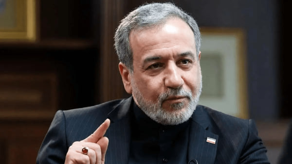 Nexo_Latino's tweet photo. 🔸En respuesta a la campaña de terrorismo económico de Estados Unidos contra Irán, Araghchi envió una carta al secretario general de la ONU, al CSNU y a los Estados miembros, en la que les pidió que instaran a Washington a detener de inmediato sus amenazas y medidas coercitivas. https://t.co/GfTHxJJIoK