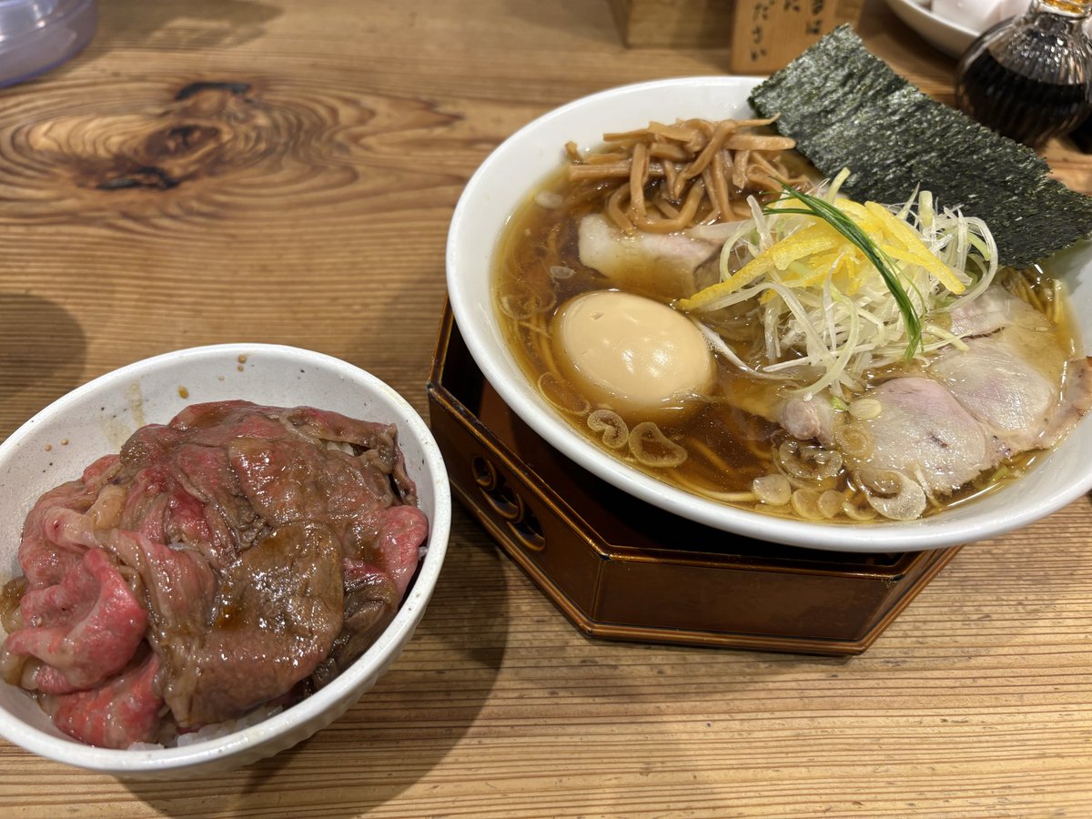 mattuzaky's tweet photo. サマー・インターンシップ https://t.co/JxS0yQZ5my