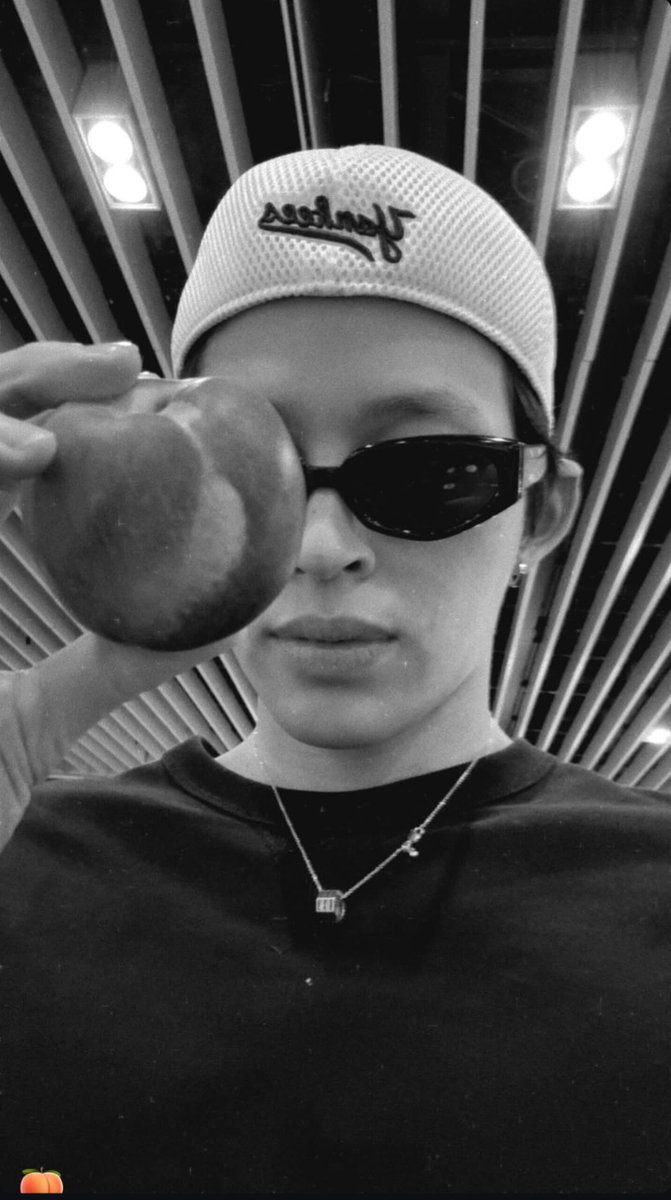 nerdy4ppw's tweet photo. Did u seee👀 peachhh na kha 🍑🤭

LOOKPEACH LOOKPEACH 
@ppnaravit @phuwintang https://t.co/LW1v2DmnDm
