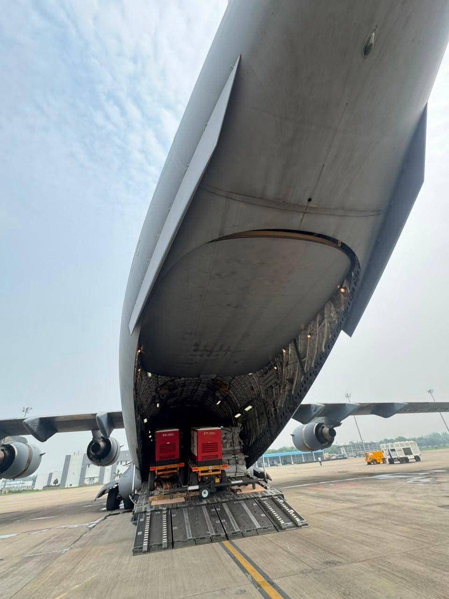 IAF_MCC's tweet photo. Continuing the relief effort in Nepal.

Another Indian Air Force C-17 aircraft took off carrying 37.5 tonnes of relief supplies including medicines and food items. 

#Nepal #HADR #HADROps #IndiaNepal #NeighbourhoodFirst

@DefenceMinIndia @SpokespersonMoD
@HQ_IDS_India
@adgpi
@indiannavy
@NDRFHQ
