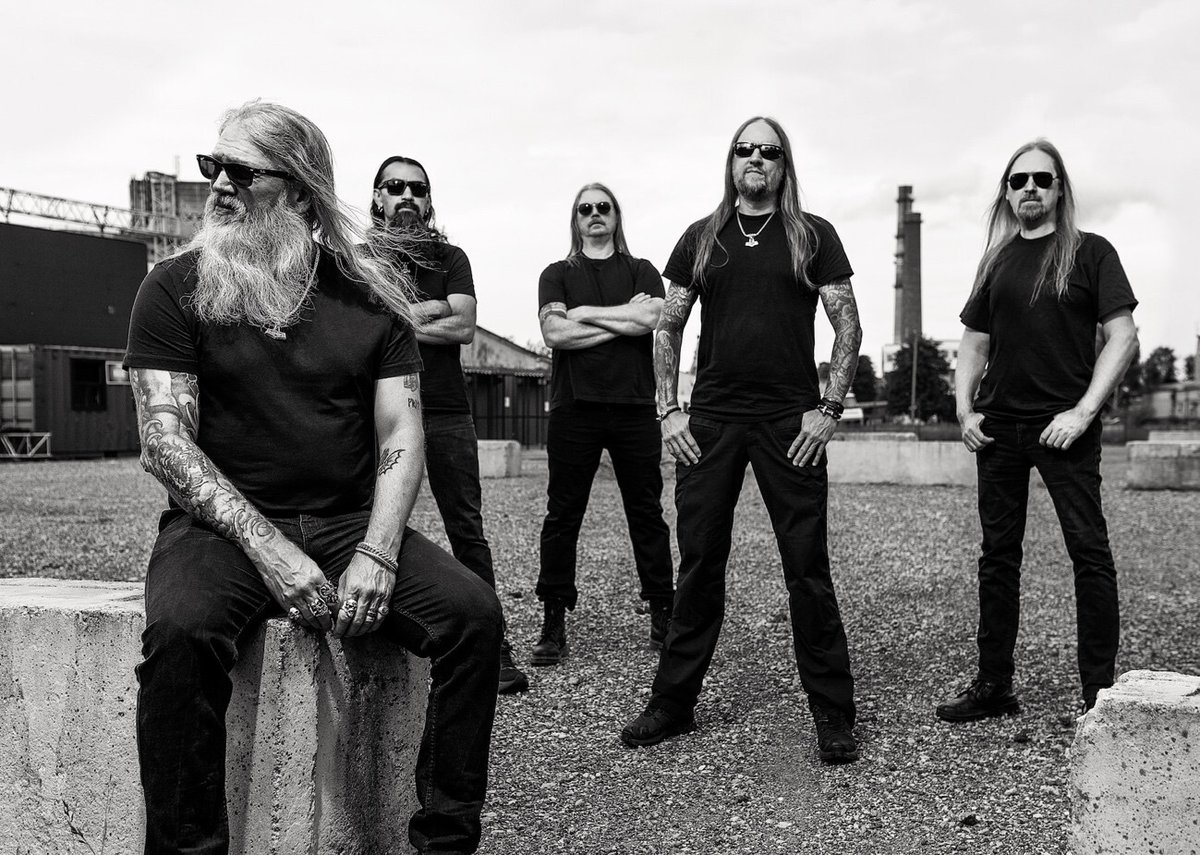 spielemagazin's tweet photo. 🆕 Amon Amarth: Neue Single „Eight Legs of Thunder“ und Album-Details 
🔗 https://t.co/4tERorWwa7
📢 Das neue Album The Allfather Awakens erscheint am 2. Oktober....

#amonamarth #eightlegsofthunder #theallfatherawakens #metalbladerecords #deathmetal https://t.co/I2cNOA3MsV