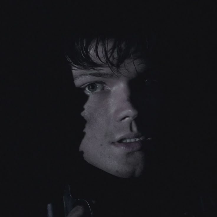 samsmalboro's tweet photo. this is supposed to be the face of  lucifer's perfect vessel, such a beauty being doomed to evil https://t.co/7FUIT8GU9I