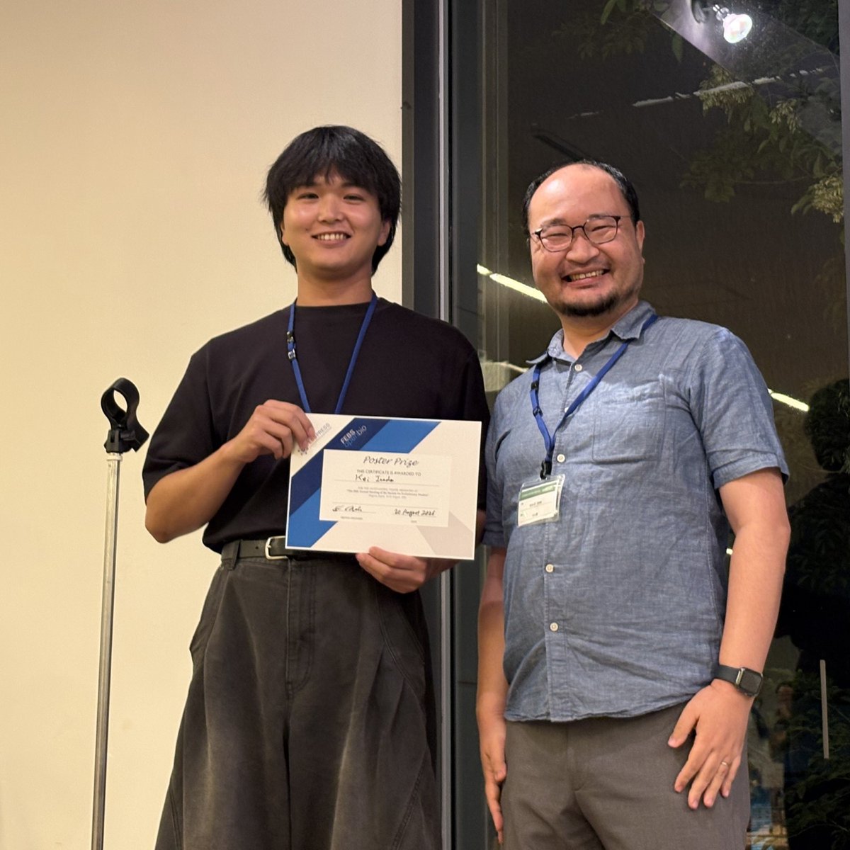FEBSOpenBio's tweet photo. 🎉 Congratulations to @Kei_Inada_44w from @KyotoU_News on winning the @FEBSOpenBio Poster Prize at the "28th Annual Meeting of the Society for Evolutionary Studies," Nagoya, Japan

A well-deserved win for their poster entitled: Evolutionary superimposition of hormonal regulation on an ancestral adult specification program enabled the evolution of insect metamorphosis