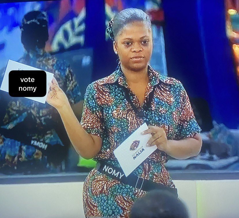 IsabelMadaza's tweet photo. Nomy Nation. I hope we’re voting ooo😭😭😭😭 other fanbases are doing 1M votes challenge😭😭 I know we’re not a rich fanbase but disturb your neighbors, take their phones and vote!!! Nomy must be in the finals by fire by force #BBNaija https://t.co/lz56LR6Vfy