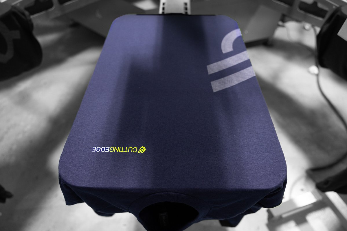 fullypromotedID's tweet photo. Knocking out some sweet multi location prints for Cutting Edge. This screen printed tee is unique because of the placement of the logos. It’s always a blast when we can make the garment look different from typical placements. 

#branded #screenprint #shirts #idaho https://t.co/WufSHq8yDi