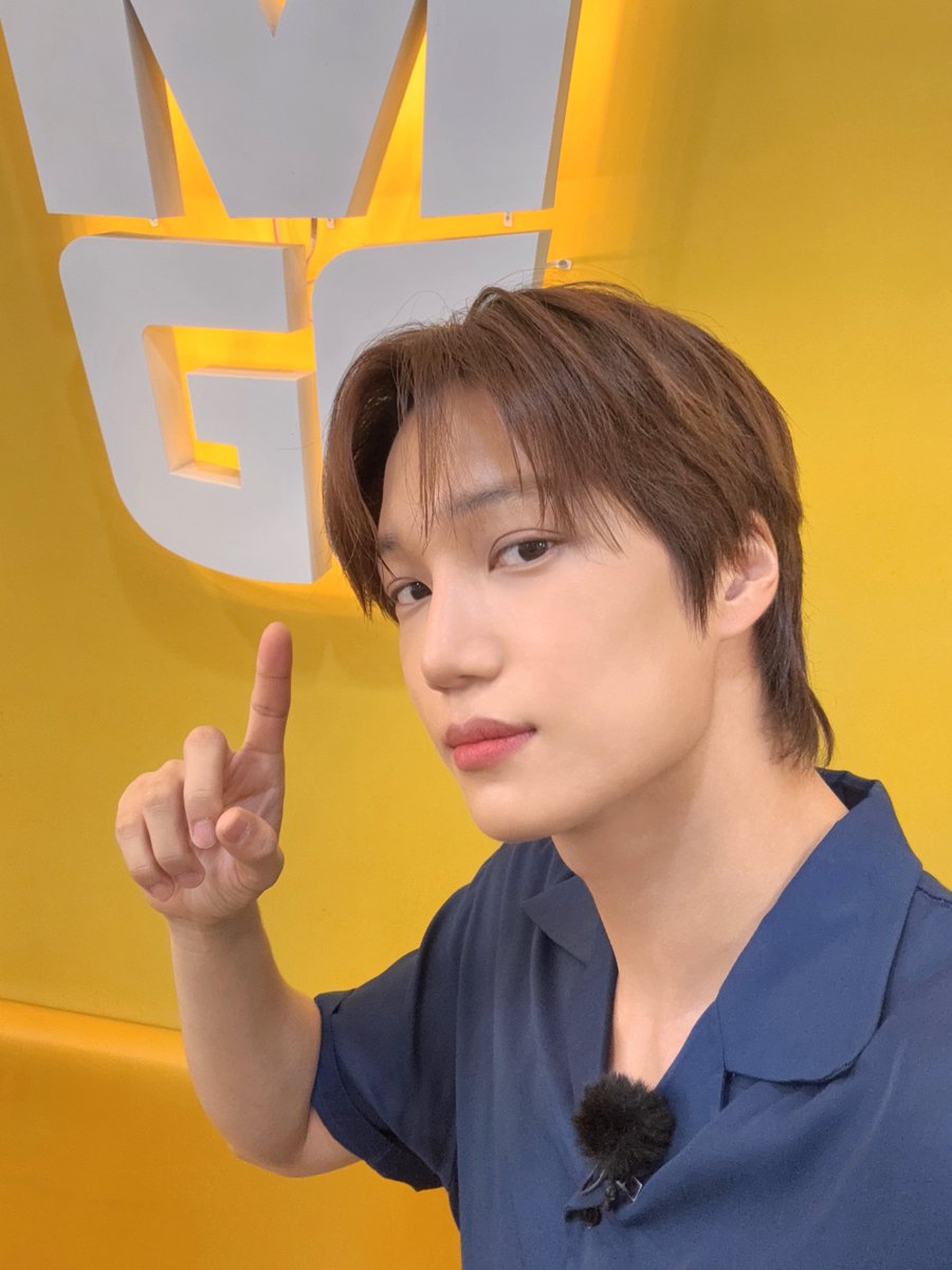 weareoneEXO's tweet photo. 전과팅 MT 편 👋🤍

#KAI #카이
#EXO #엑소 #weareoneEXO
#전과자 https://t.co/DHzQUiV3JO