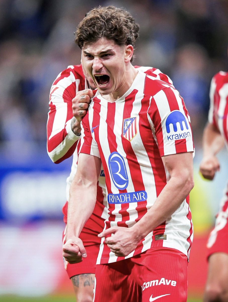 AlbicelesteTalk's tweet photo. 🚨 Atletico de Madrid OFFICIAL STATEMENT:

"The members of Atlético Madrid’s Board of Directors have unanimously expressed their full support for the club’s decision not to negotiate the transfer of Julián Álvarez to FC Barcelona.

The Board members are aware that:

“Atlético Madrid is open to the usual negotiations that take place in the transfer market, but always in an ethical and professional manner and with respect between clubs. We fully support the position previously communicated by the club that FC Barcelona have not met these requirements and, as a result, there have been no negotiations, nor will there be any, with them regarding the transfer of Julián Álvarez.”

"Atlético Madrid are convinced that their player will understand the decision and focus on working in the best possible way to help the club achieve its objectives, as he has already done during the two seasons in which he has defended the club’s colours."