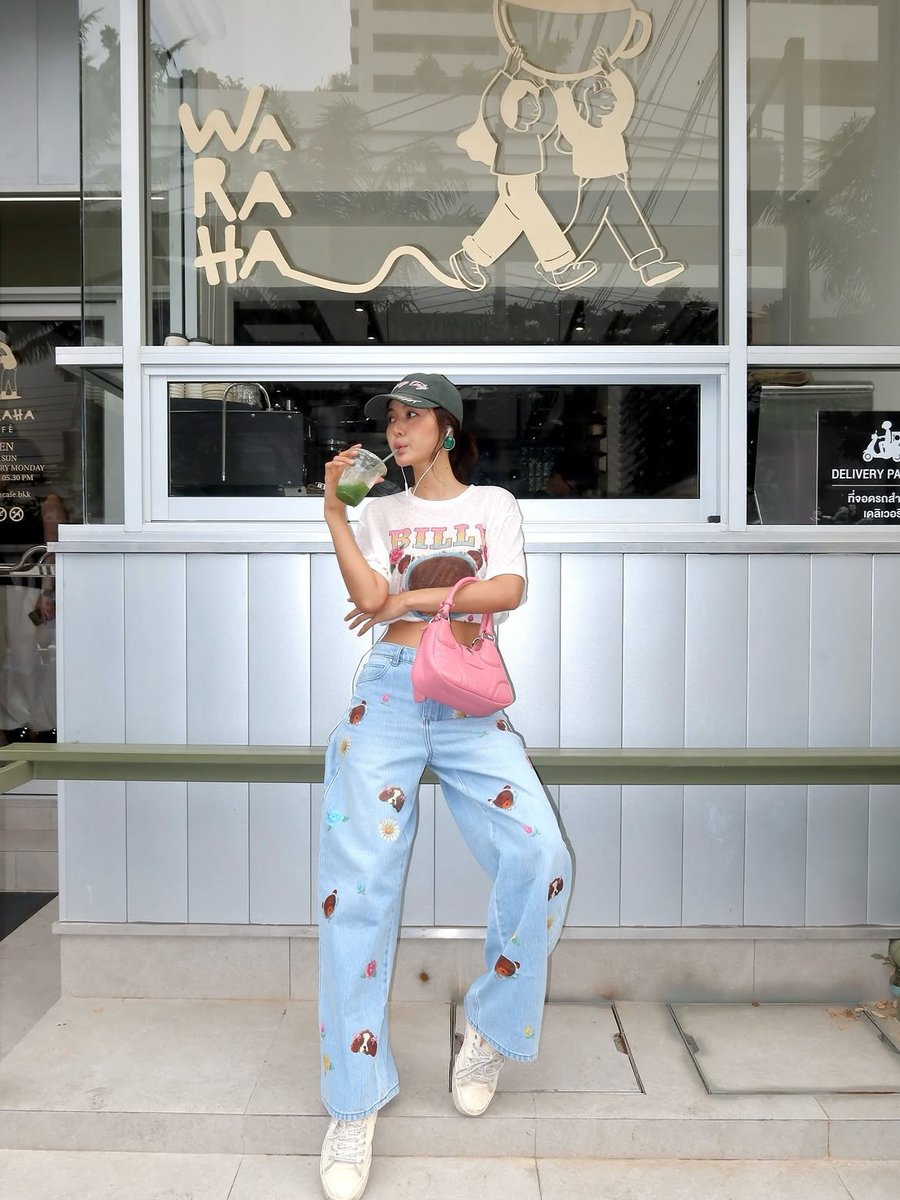 fahphatofficial's tweet photo. [ 260827 ] IG Post Update🩵💫

Check in Waraha Café✅️
🔗https://t.co/FdRdtrXMpU

#FahPhattraa https://t.co/AdjUVlm5tb
