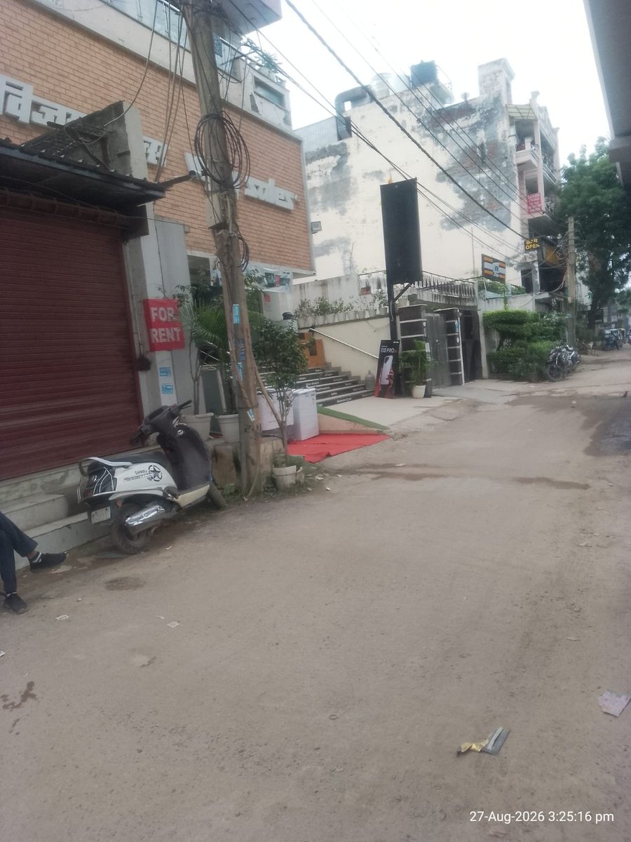 OfficialDMRC's tweet photo. @ankyarora9555 @DelhiPwd @CPCB_OFFICIAL Hi, Inconvenience caused is regretted. The potholes in front of Vijay Sales have been repaired and restoration of the road &amp; footpath is in progress. A dedicated team has been deployed for the day-to-day repair and maintenance of potholes. 
@CAQM_OFFICIAL @CPCB_OFFICIAL https://t.co/YhA8hZppCs