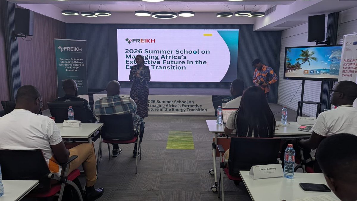 tgikoli7's tweet photo. @nafiquarshie @daoudaamad @lucain @angela @benboakye @AcepPower @_AfricanUnion @patrickkwabena @DareOgunmowo @FordFoundation @UNECA @NRGInstitute @NRGInstitute's Africa Director @nafiquarshie closes the 2026 Summer School on Managing Africa's Extractive Future in Energy Transition shared the importance of leveraging networks, translating insights learned into thought leadership as an opportunity to influence &amp; shape Africa https://t.co/3pTzV0ikmO