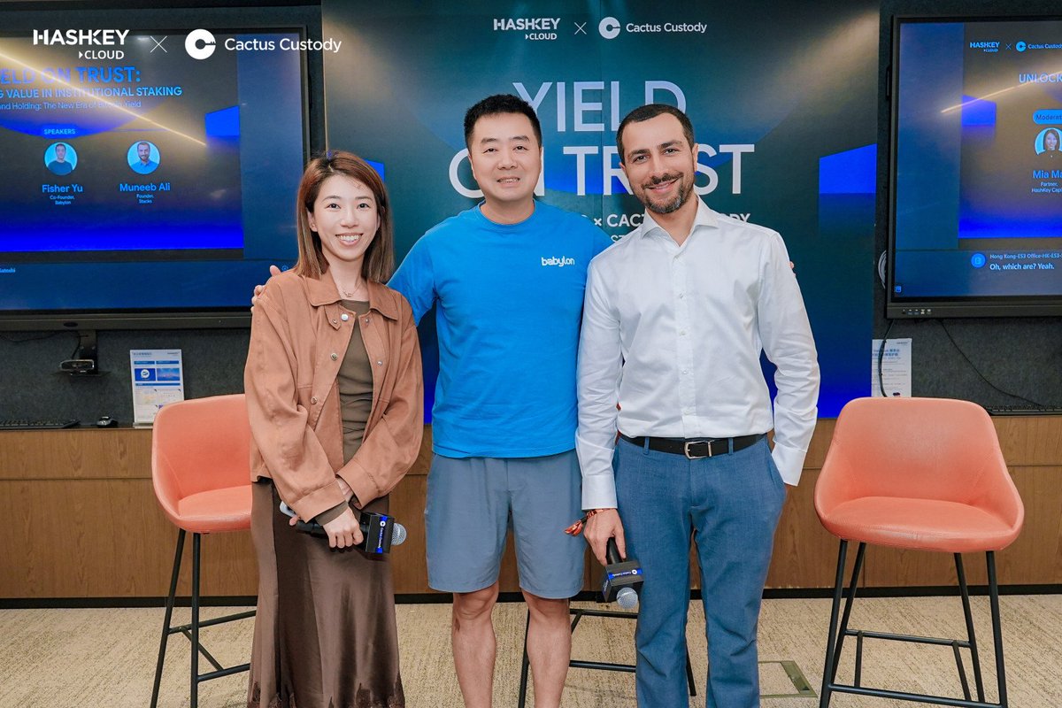 HashKeyCloud's tweet photo. 📣 Panel Recap | Yield on Trust: Unlocking Value in Institutional Staking

Two insightful panel discussions explored the future of institutional staking and on-chain yield:

🔹 Beyond Holding: The New Era of Bitcoin Yield
🔹 The Multi-Chain Institutional Ecosystem

Industry leaders shared perspectives on Bitcoin yield opportunities, institutional adoption, and the infrastructure shaping the next generation of digital asset finance.

#HashKeyCloud #InstitutionalStaking #BitcoinAsia #Bitcoin