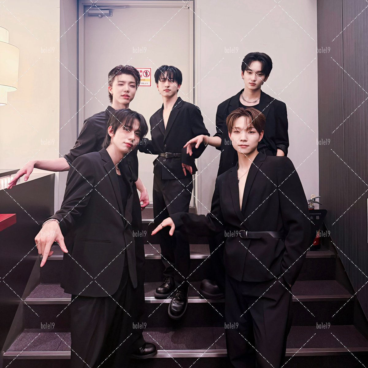 ba1e19's tweet photo. 260822
On the playlist: WEZAG Fan Concert
#위잭 #WEZAG https://t.co/RdG2bzuvIx