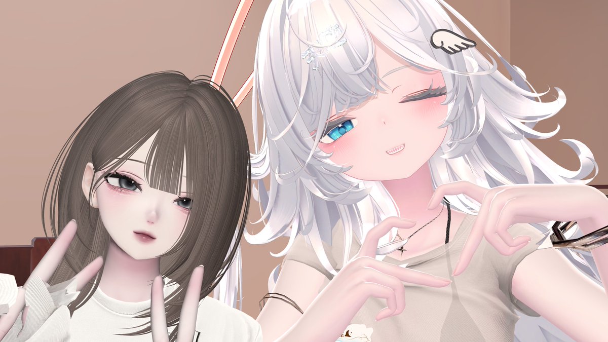nuichan_vrc's tweet photo. 昨日のルルネ喫茶～！1周年おめでと～！ https://t.co/J1W6eRBdOB