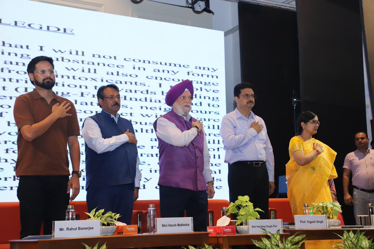 HardeepSPuri's tweet photo. Khel Ki Baat. PM Modi Ke Saath.
Joined the aspirational and enthusiastic sportspersons, Dronacharya Awardees, youth, and the students of Miranda House for PM Sh @narendramodi Ji’s Viksit Bharat Yuva Connect, an initiative that connected more than 8 lakh young people across over 1,600 locations, with our nation’s sporting journey, and encourages their ideas and participation in building a stronger, nasha-mukt, youth-led Viksit Bharat. 

My colleague and President of @BJP4Delhi Sh @hdmalhotra Ji, the VC of @UnivofDelhi Sh Yogesh Kumar Ji, Director South Campus Prof @Rajniabbiabbi Ji, Archery Olympian Sh @archer_rahul Ji and the Principal of Miranda House and others were also present.

Over the last decade, India has made significant strides in strengthening its sporting ecosystem and infrastructure, creating greater opportunities for young athletes to pursue excellence and fulfil their dreams. From quality coaching and modern training facilities to nutrition, sports science and financial support, the focus has been on building a comprehensive foundation for athletes to compete and succeed at the highest levels.

Our youth are at the heart of this transformation. The remarkable achievements of India’s young athletes at major international tournaments and sporting events reflect the spirit of a new India which is ambitious, confident and determined to excel. With every milestone, they are raising the bar, inspiring millions more to take up sport, pursue their aspirations and believe that the possibilities before them are limitless.

The nationwide Khelo India Dialogue brings together sports, youth leadership, civic responsibility, volunteering, fitness and nation-building on a common platform. It creates a meaningful space for young Indians to engage with the country’s sporting ambitions and ensures that their ideas, experiences and aspirations become part of the continuing conversation on India’s youth and sports ecosystem.

#KhelolndiaSamvaad