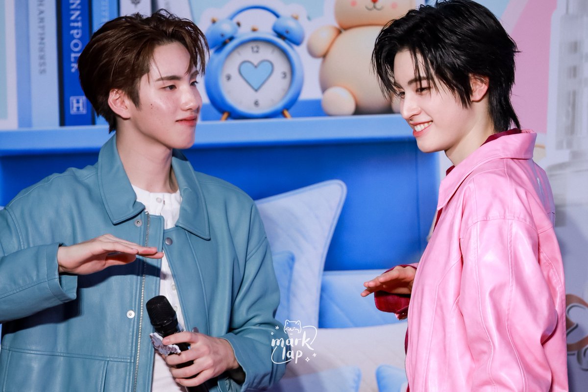 laphantkub's tweet photo. เต้น Bad แล้วต้องมองหน้าน้องตลอดเลยหรอเฮีย

PHUAA X EVERSENSE 
#PHUTATCHAI #AAashirakorn  #ChooseYourGoodMoodWithBUS #EversensewithPHUTATCHAIAA https://t.co/D8xopPxXYr