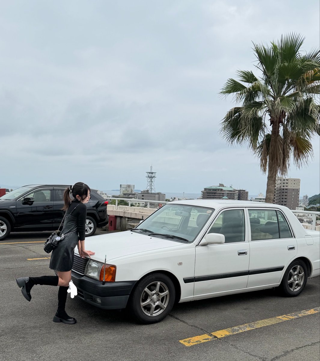 mpvn_p's tweet photo. 私の愛車でドライブしたかったらしい
隣から
めっちゃスムーズ！エンストしないのすごいね！坂道発進すごいねぇ！ってずっと褒めてくれて
自己肯定感上がった😂
車モチベも上がるし
100万kmまで乗るぞ〜💪 https://t.co/KkPZiybzUg