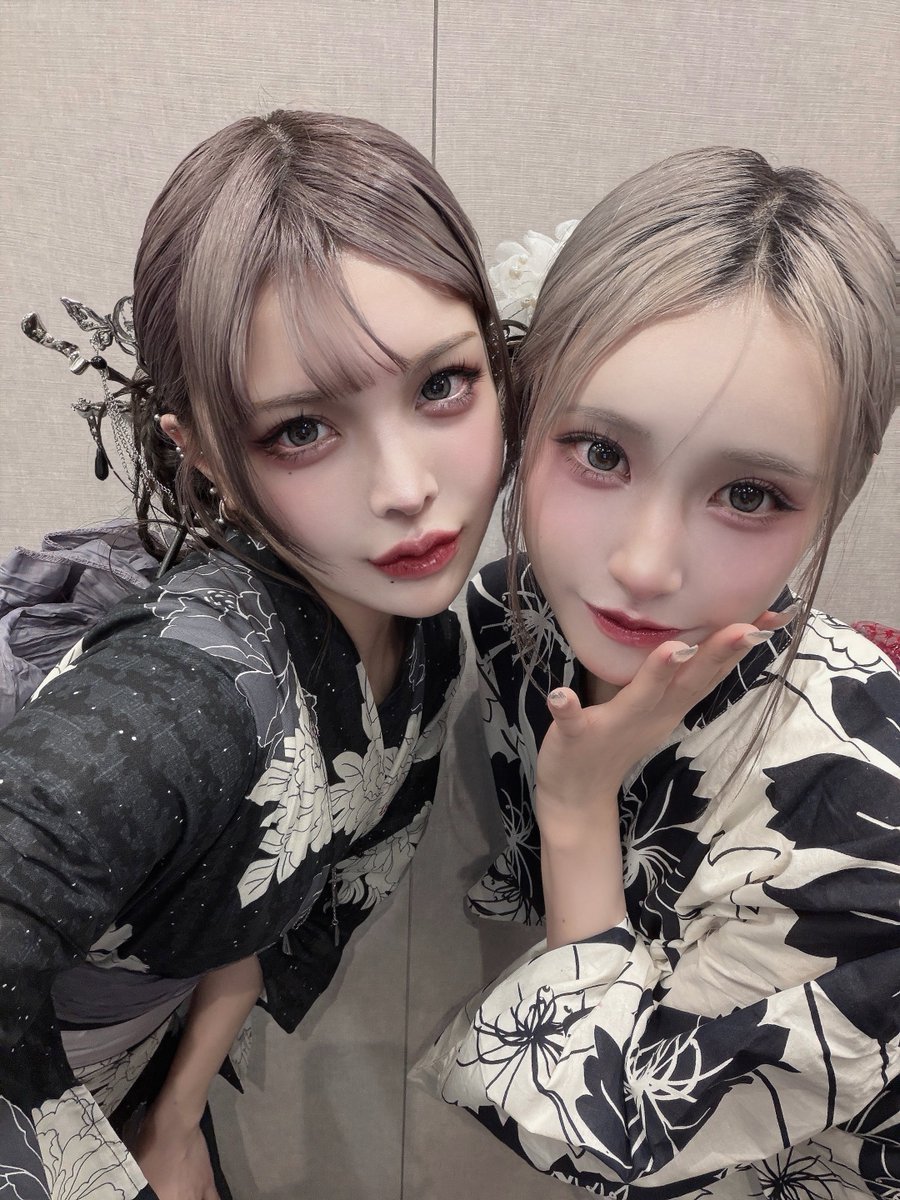 Mia_ladybaby's tweet photo. 可愛いすぎて目に入れても絶対に痛くない、、
にこにこにこにこにこにこにこ
浴衣〜♪♪ https://t.co/uc76oYA4Lo