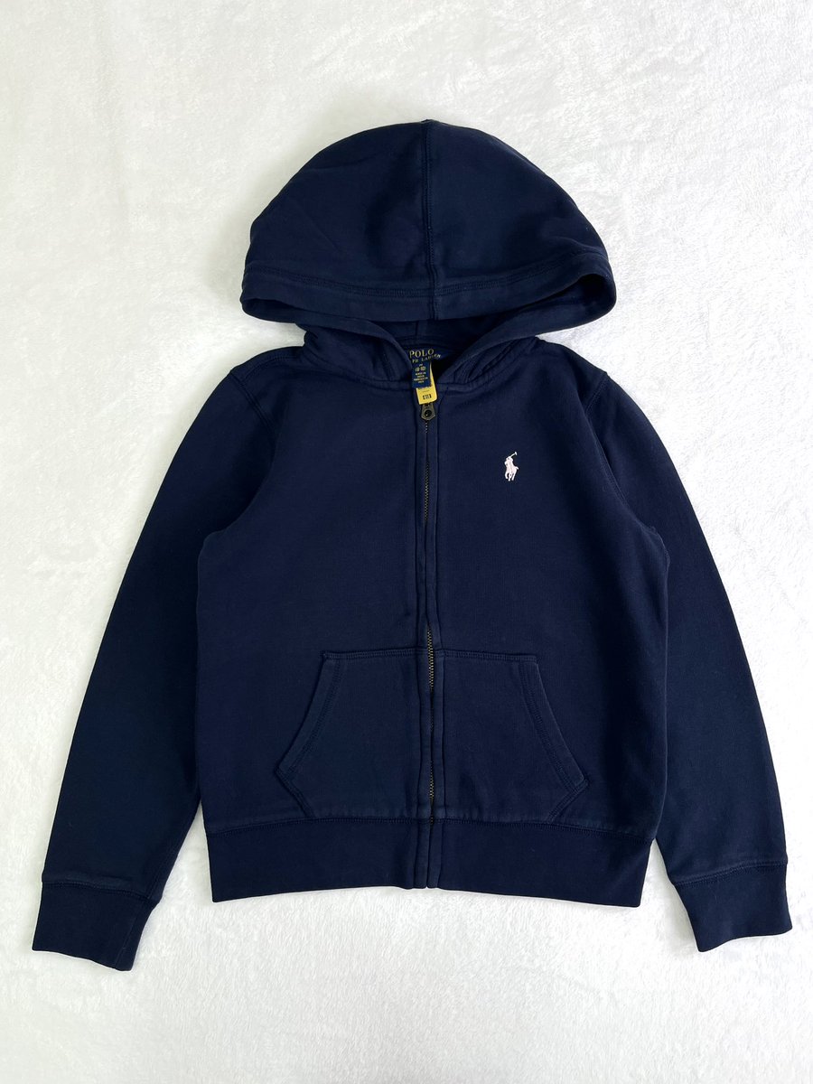 ladycardyy's tweet photo. POLO RALPH LAUREN
🫐 1,020.-

อก 34-38 ยาว 19
สีกรม ปักม้าชมพู rare มาก น่ารักม้ากก ผ้าใหม่ม้ากก ป้ายสแกน❗️ขอสาวๆอกเล้กงับ ใส่เข้ารูปพอดีตัว https://t.co/xMWmt9dSF6