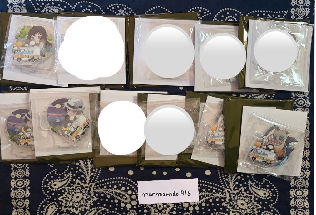 manmarudo916's tweet photo. 【譲渡】鬼滅の刃　ufotable　TOGO 47　宮城　仙台　complete journey アクリルスタンド　アクスタ　缶バッジ

譲→☆無一郎、無惨、◯伊之助、禰󠄀豆子

求→定価＋送料（＋梱包費50円）

☆は1点につき◯>無印2点含む方優先。
大変難しいかと思われますが、宜しくお願い致します。 https://t.co/Y6Wh2Sz2Pq