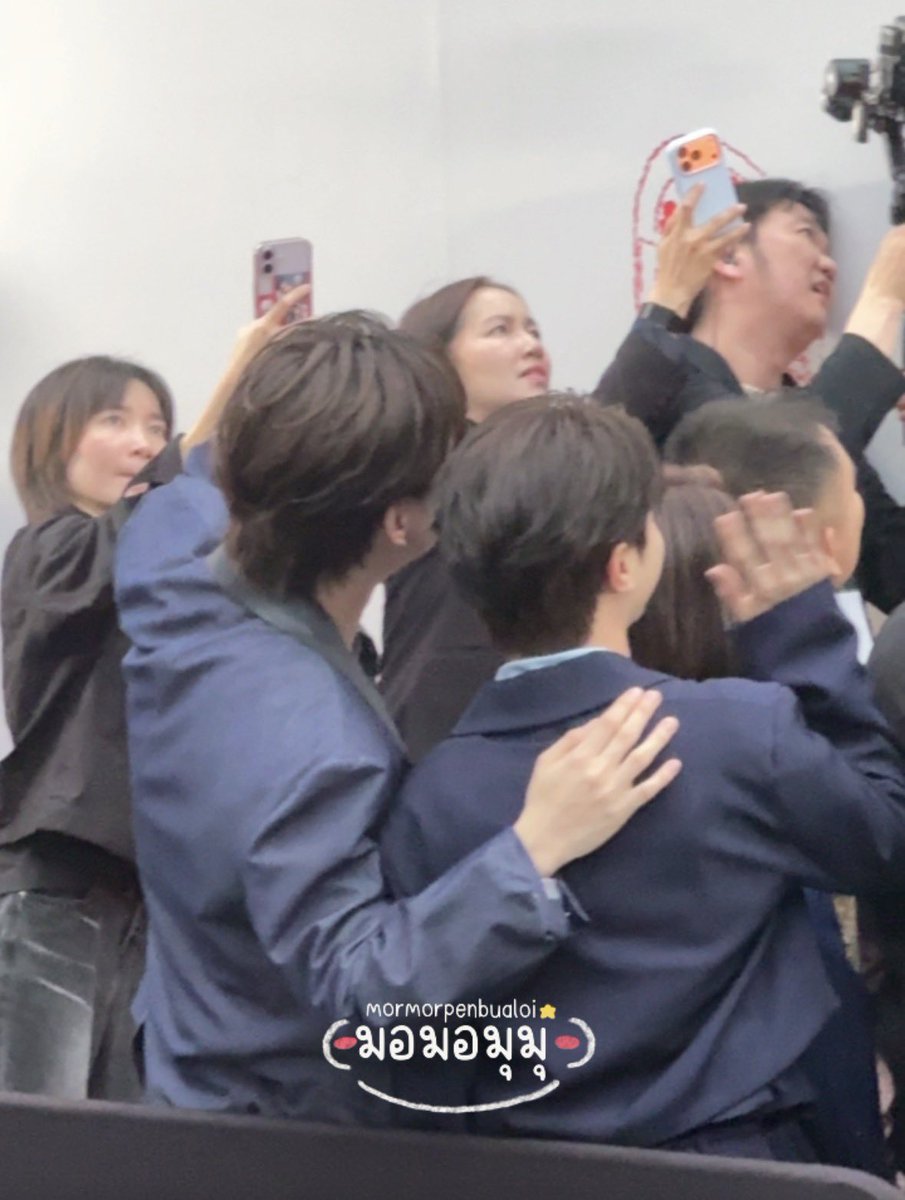 penkwaitenarak's tweet photo. คนพี่ห่วงคนน้องอะดิ ริมถนนอะเนอะลูก🤣

BEVERTONLIEW AT AVCF2026
#เทศกาลคอนเทนต์แนวตั้งแห่งเอเชีย 
•* #bbverpj #tonliewmtp •* 
#BeverTonliew 🦫🌱 https://t.co/1q7K6Tdo5k