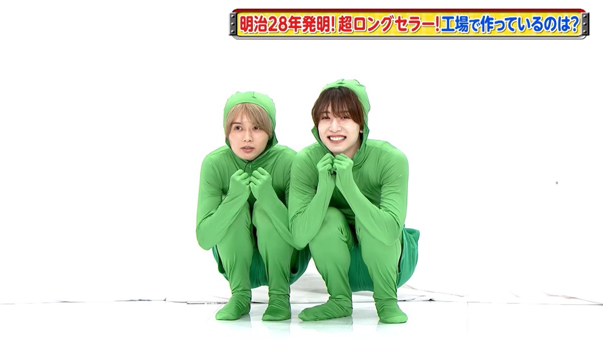 32__0223's tweet photo. 全身緑のみじゅれあ、岩井さん指示のぎゅってして！に従ったまま映像がおわったら"かわいい〜！"って観覧からは聞いたことない声援もらっててすごい　さすが兄組

https://t.co/AcH4TUktOV https://t.co/j0HO4VIJA6