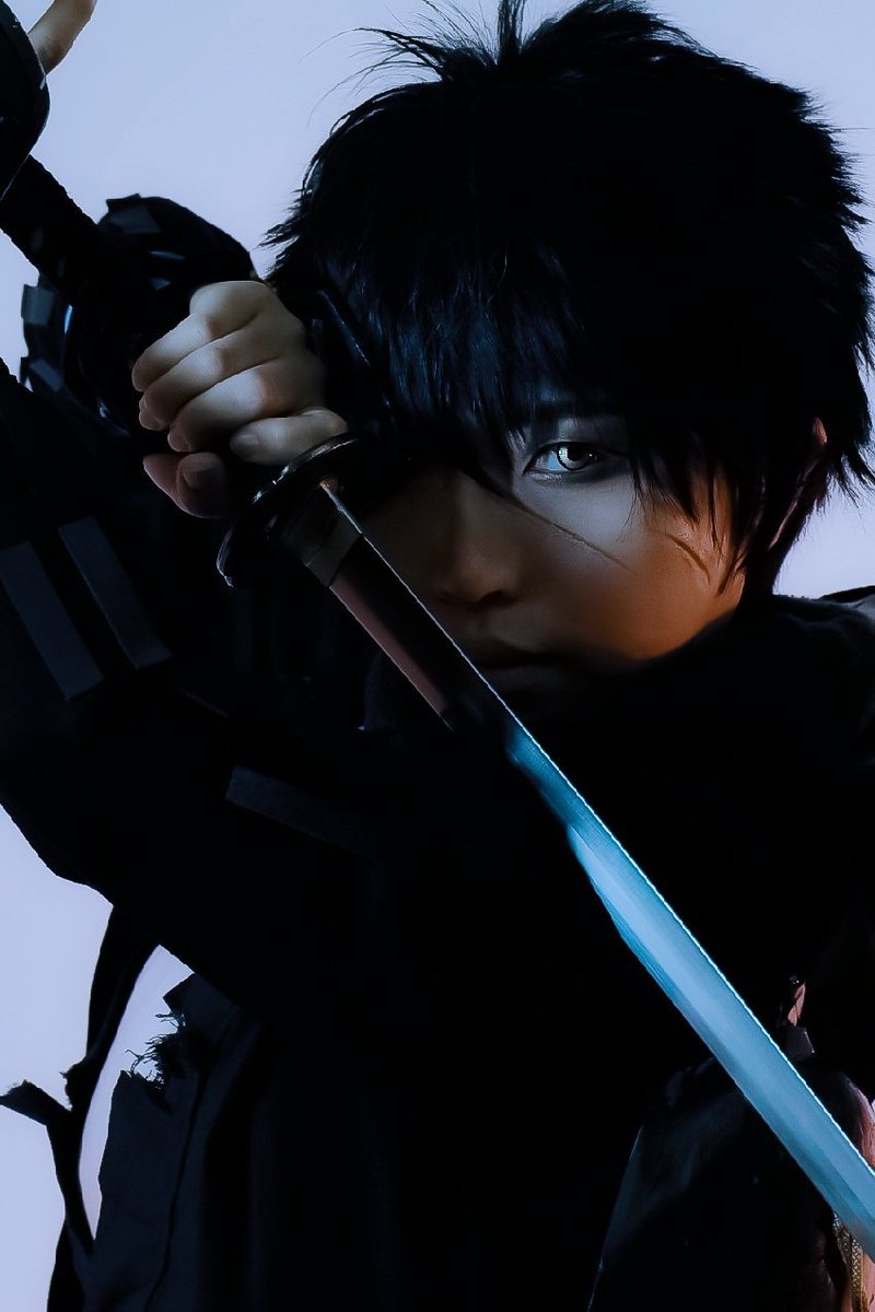 kurage4410's tweet photo. #最近繋がった人は知らないコスプレ 
①同田貫とかエイトとか金獅子姫とかセイバーオルタ
同田貫とエイトはまた出したい https://t.co/wKHssV43dN