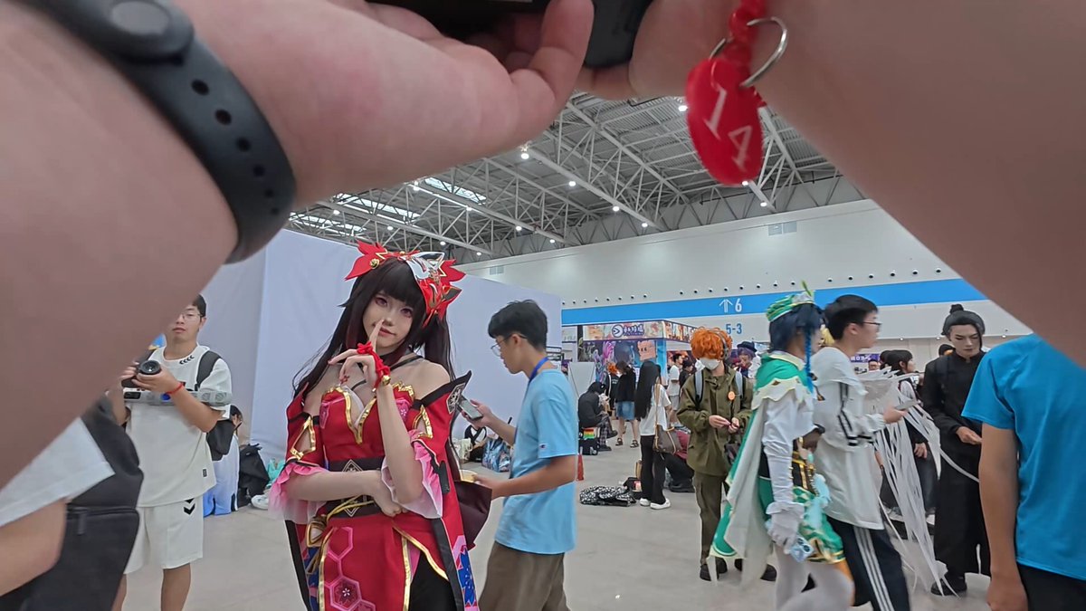 JorgeCampos7's tweet photo. Just dropped from the local comic con! Full of cute anime merch, hilarious cosplays and that electric fandom vibe  Can’t wait to go again next year!， https://t.co/Jkfh4DRlft