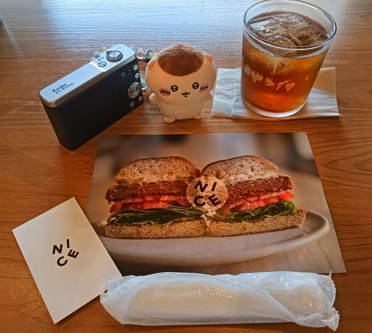 Emotommm's tweet photo. とっってもうんまい物を
ﾊﾌﾑｼｬｯとしてきた✌️ https://t.co/2CiRIWnCrg