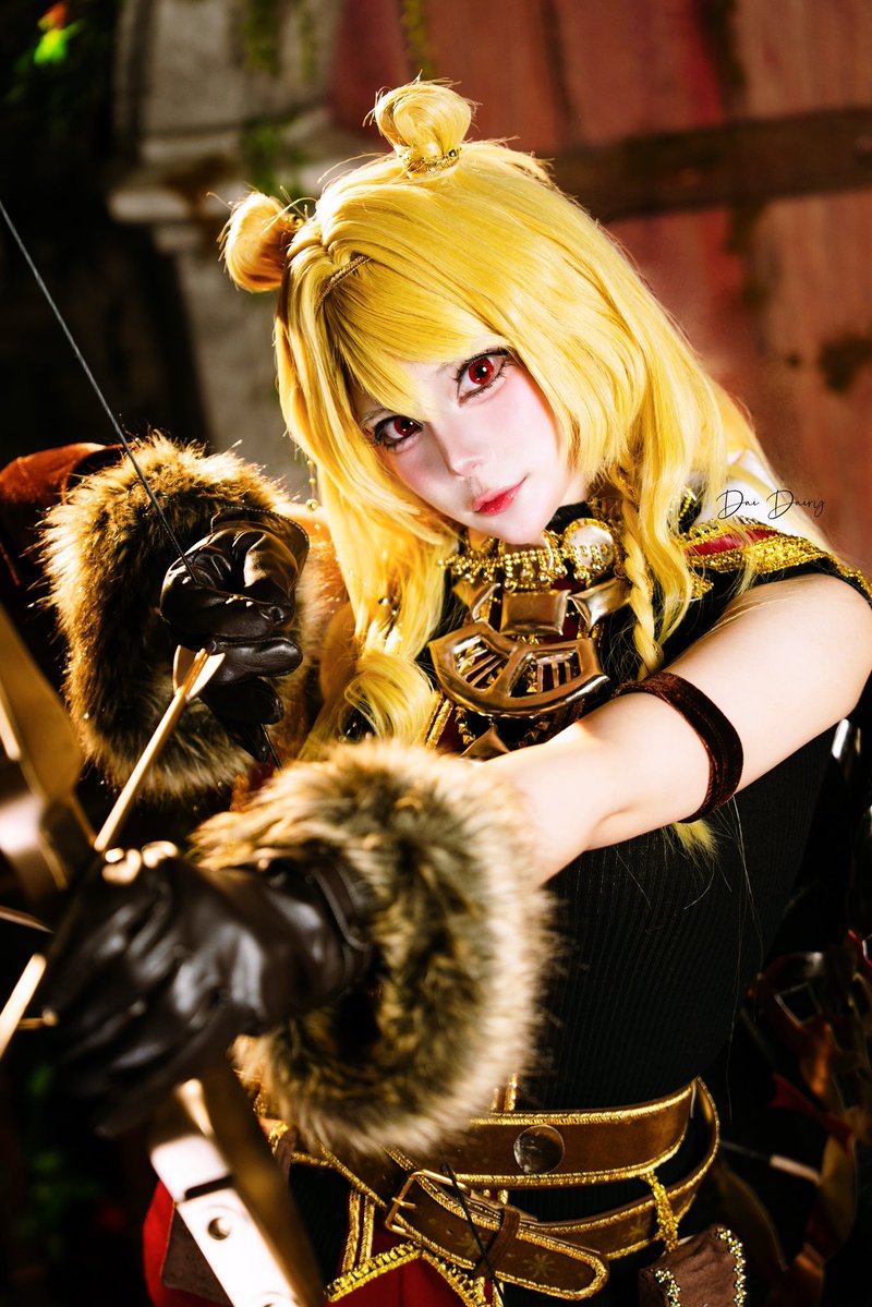 Dai_Cosplayer's tweet photo. Ready, aim, shoot 🔨🏹🦅
—

#KaelaKovalskia
#inKaela
#HololiveID https://t.co/0wnSLzdJUF