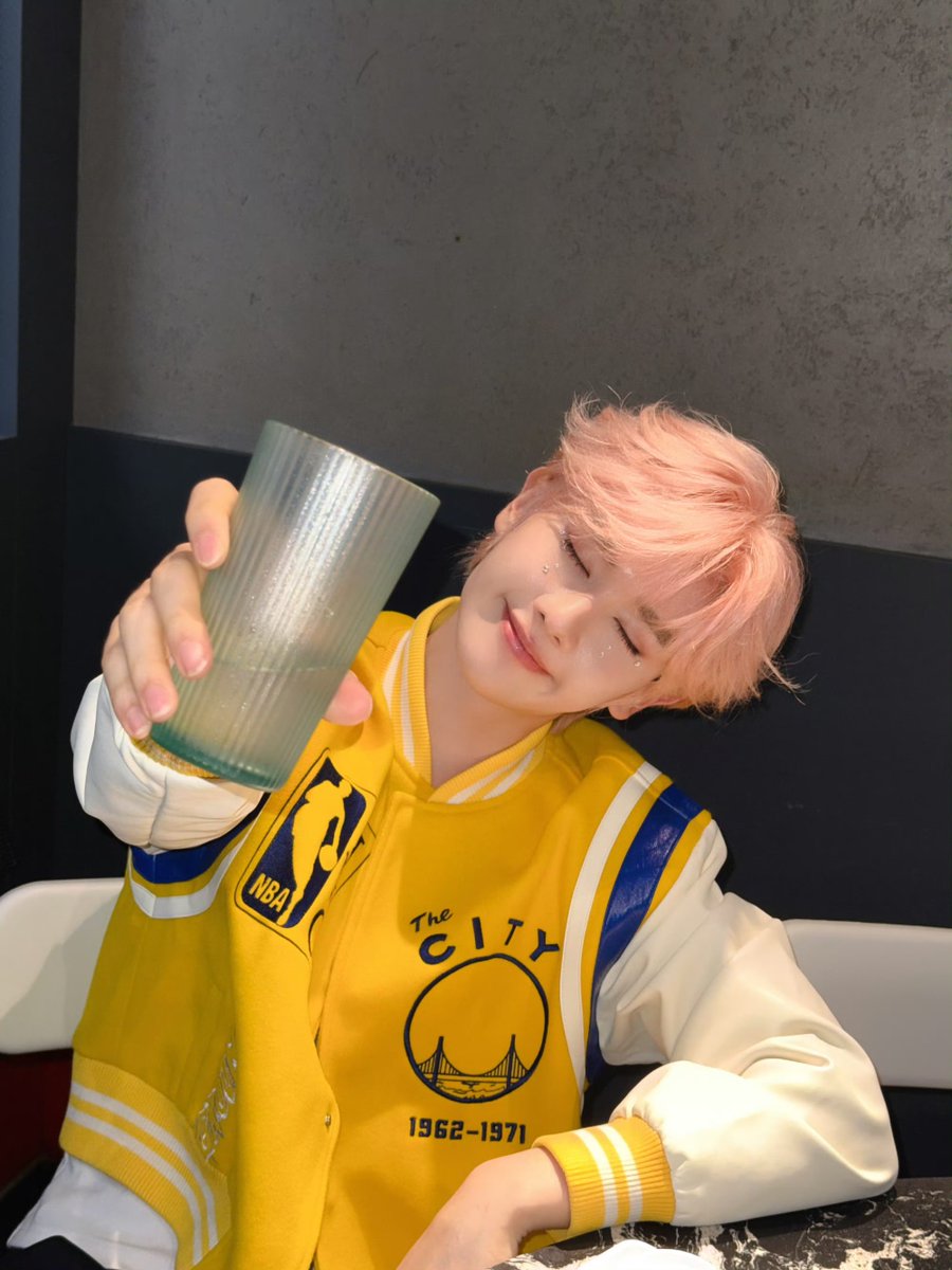 sawakopsss2's tweet photo. แงน่ารักมากกก เด็กจิ่วผมชมพู
🔗 https://t.co/EmiQjOmdy0
#นายท่านกรชิต #高卿尘 #Nine
#GaoQingchen #Nineくん #가오칭천
#Nineshappiness https://t.co/qn2HF3CdIX