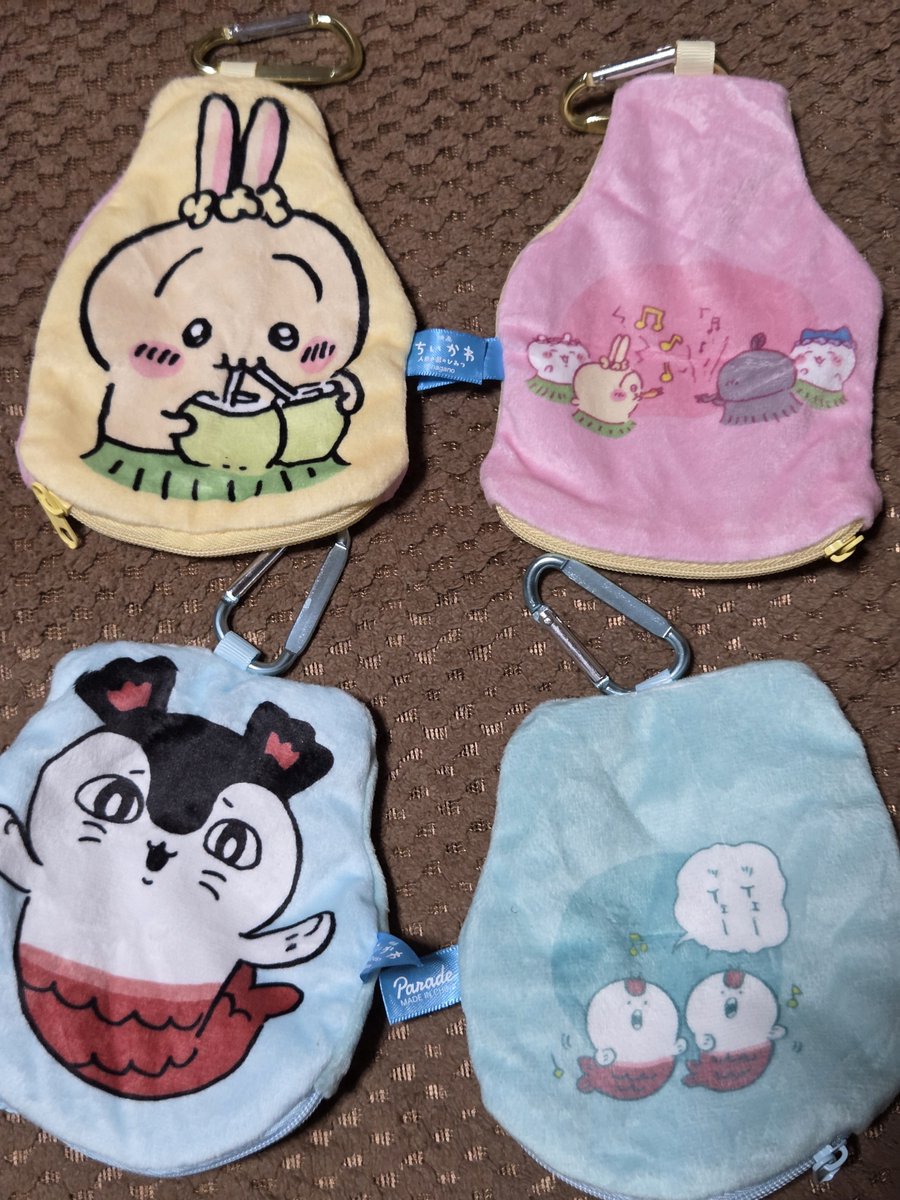 ISSA199345's tweet photo. ガチャガチャでダイカットポーチが売っていなので購入。

うさぎ×2

セイレーン×2

でした。
うさぎも出たので良かったです✨️

#ちいかわ https://t.co/5ODDubRSnK