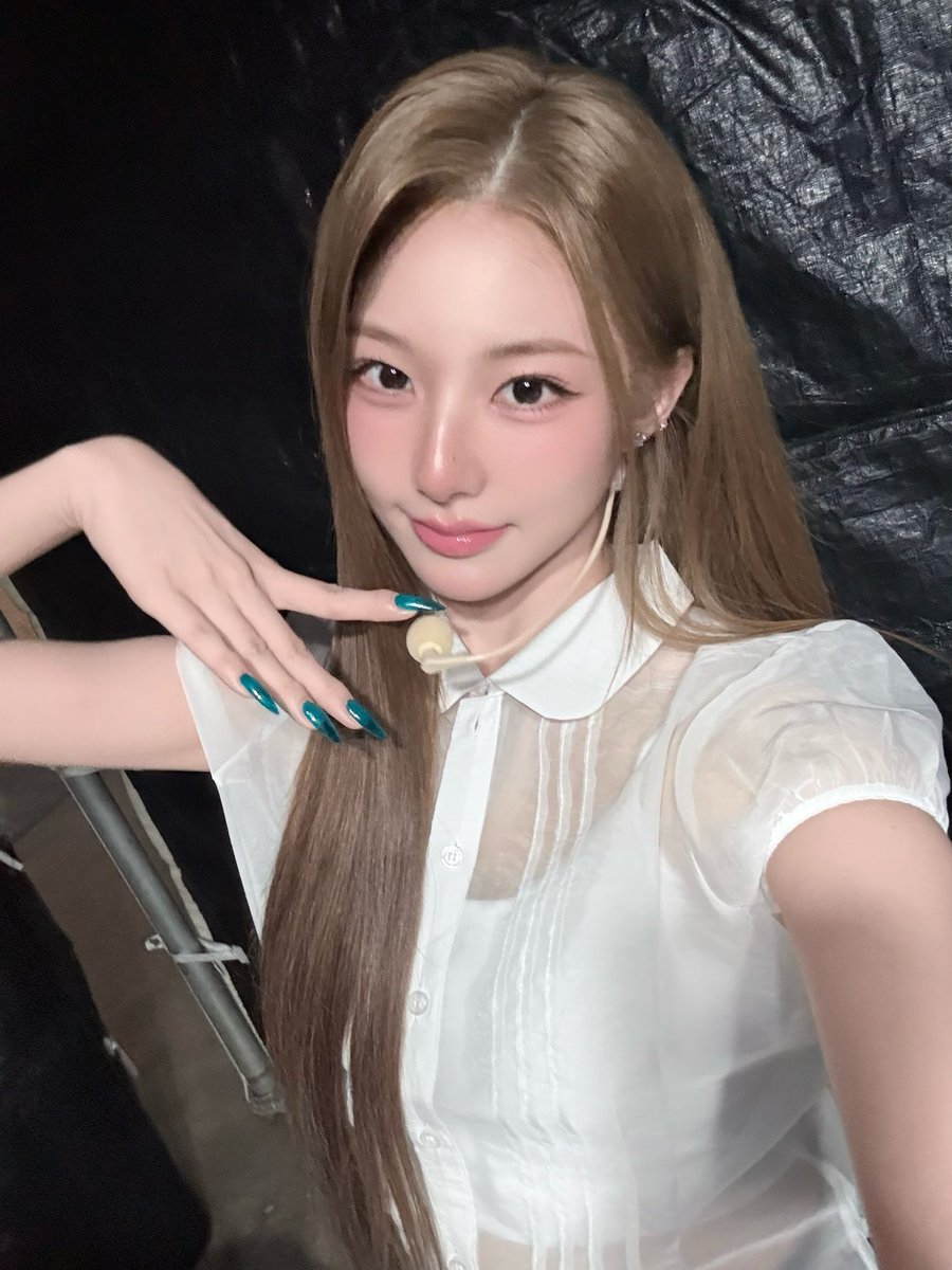 Kittyyyyyyyyya's tweet photo. 260827
머리색 좀더 밝아졌어
#신위 #XINYU #周心语 https://t.co/18F3bVxBjW