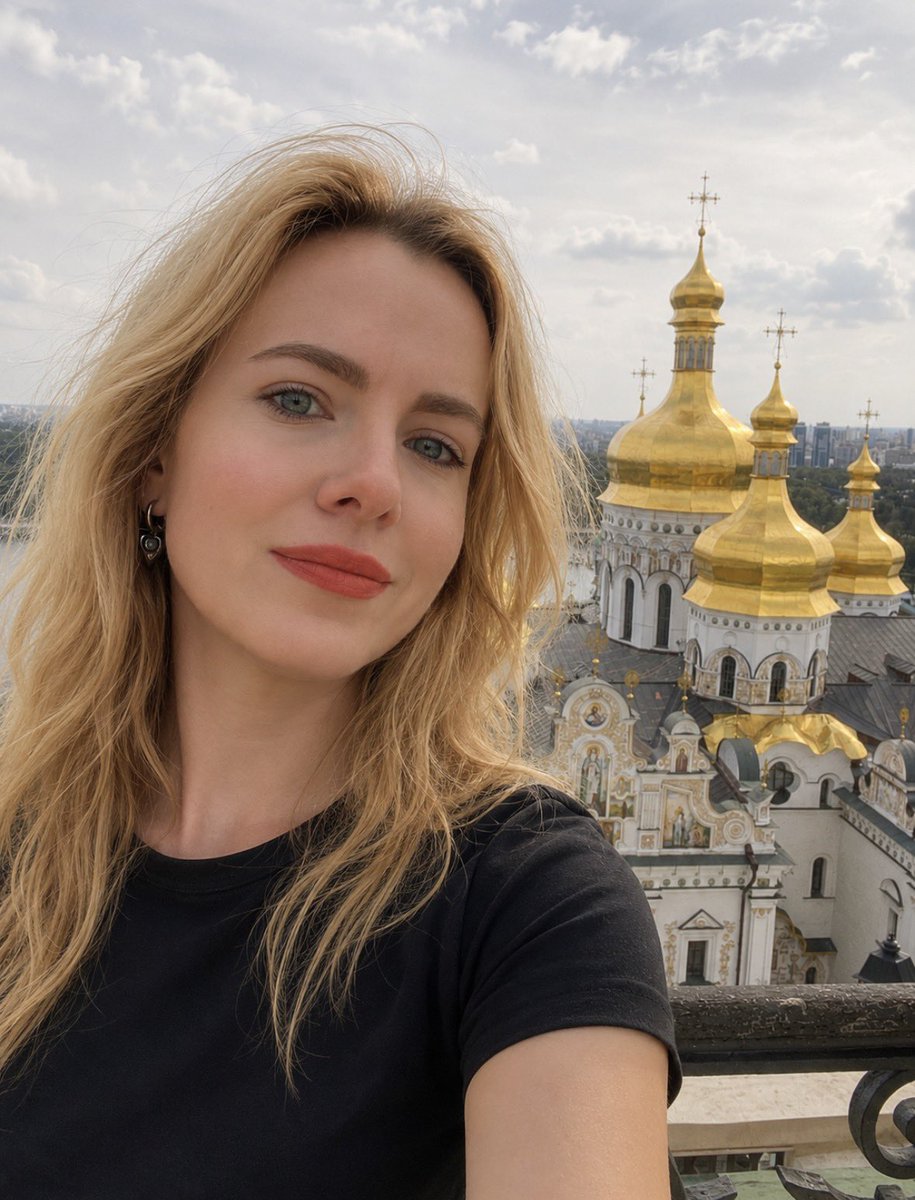 angelshalagina's tweet photo. I’m from Donbas.
That doesn’t make me russian.
It makes me Ukrainian
Whose home russia stole. https://t.co/5q2QeCqIrh